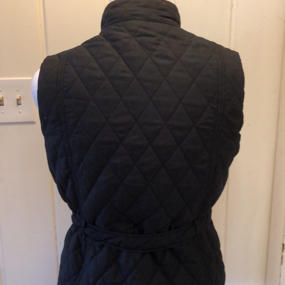 Lilly Pulitzer Double sided Puffer Vest - Picture 7 of 10